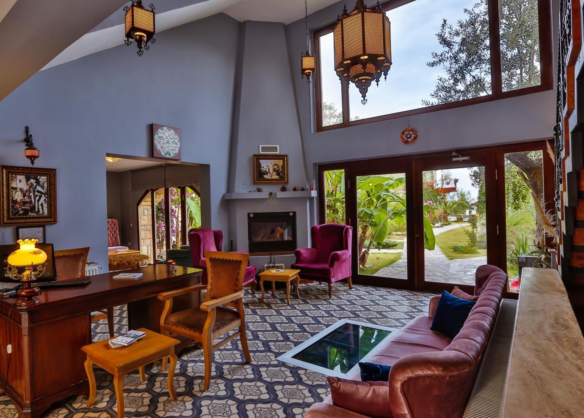 Palace Hotel Olive Odore Küçükkuyu Eksteriør billede