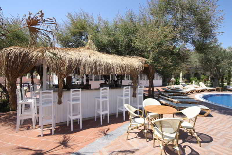 Palace Hotel Olive Odore Küçükkuyu Eksteriør billede
